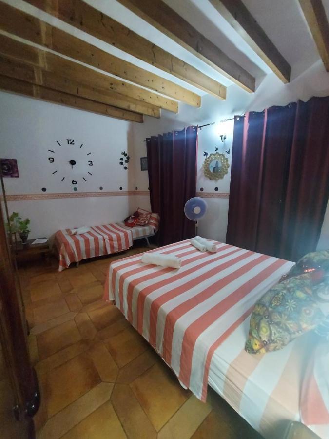 Guest House B&B Private Rooms Inca Center ภายนอก รูปภาพ